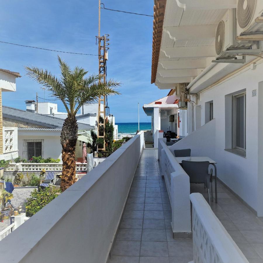 Hostal Alba La Mata  Buitenkant foto